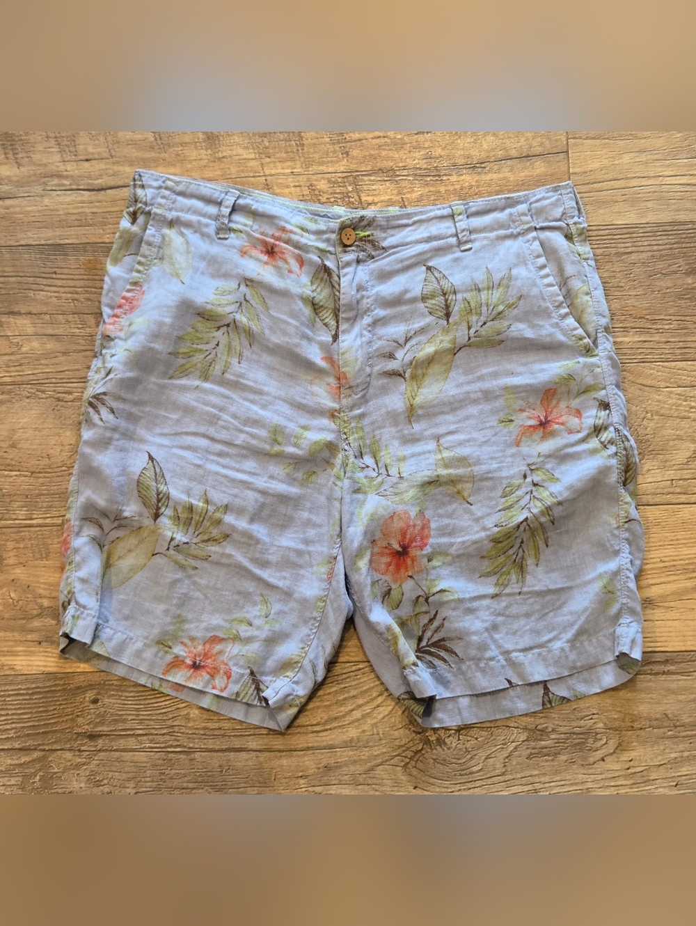 Tommy Bahama Relax 100% Linen Shorts Mens Size 36 Floral Print